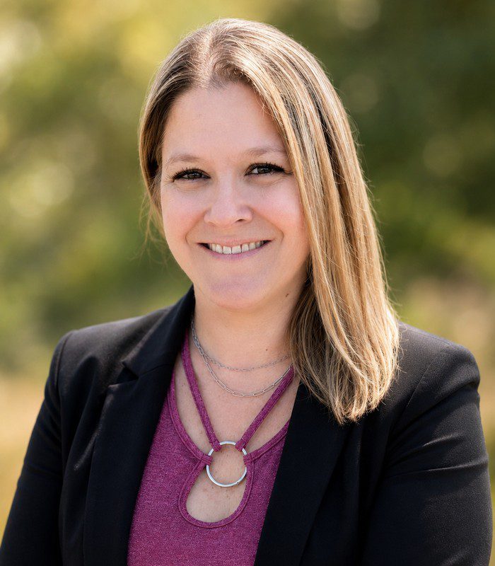 Stephanie McClanahan